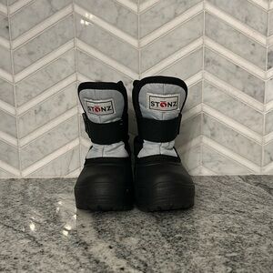 Stonz Toddler Winter Boots - Size 6